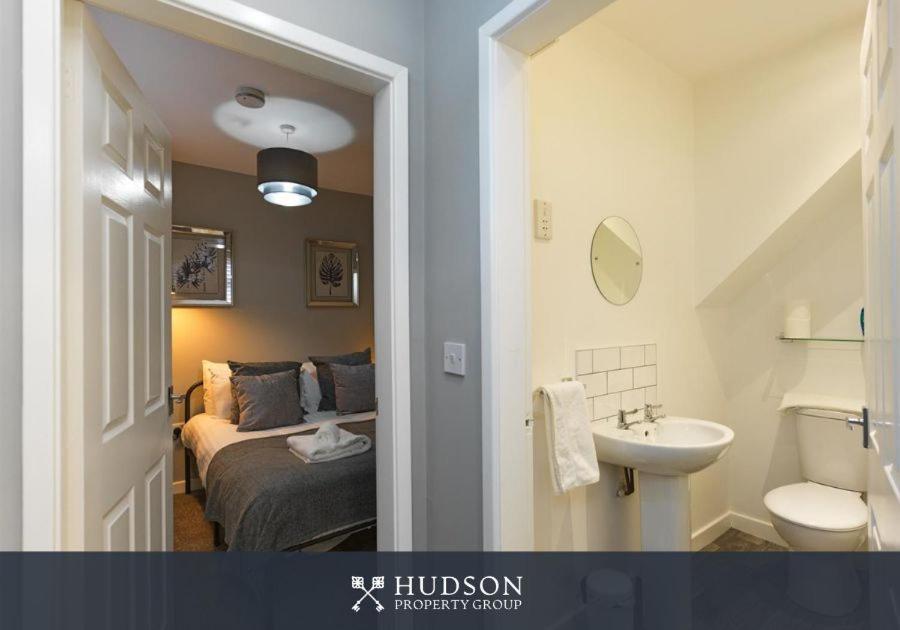 Castle Street Serviced Apartment Telford Bagian luar foto